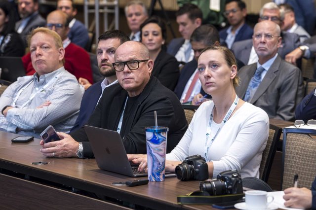 Professional photo of LNG & Gas Summit and Exhibition was taken by DChFOTO in USA